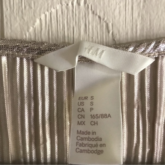 H&M Dress - Picture 5 of 5